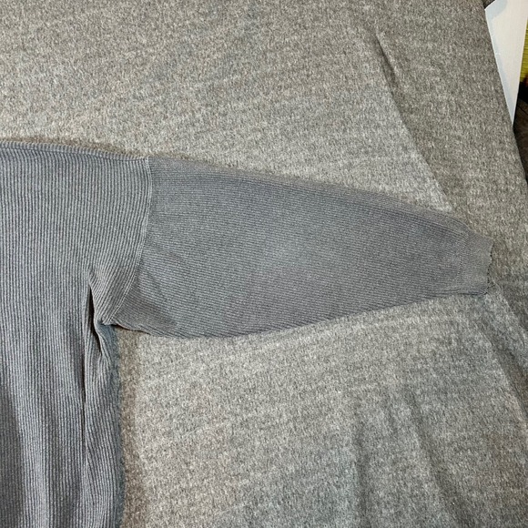 Vintage Eddie Bauer Mens Ribbed Heavy Knit Crewneck Sweater Gray XLT Made in USA - Picture 4 of 6